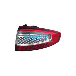 TAIL LIGHT 3676401
