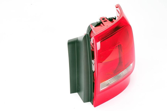 Combination Tail Light ORIGINAL PART 044462 Valeo 044462