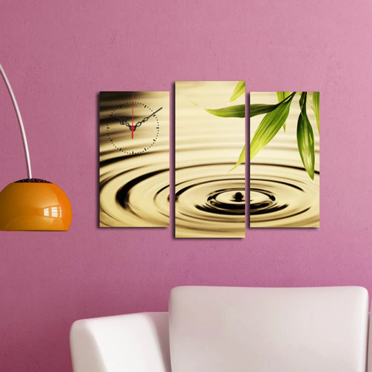 Dwyne Wall Clock