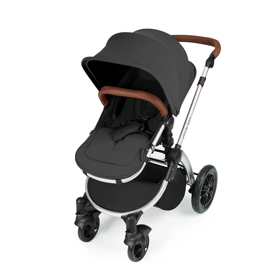 Ickle Bubba Stomp V3 i-Size Travel System with Isofix Base -Graphite Grey on Silver with Tan Handles