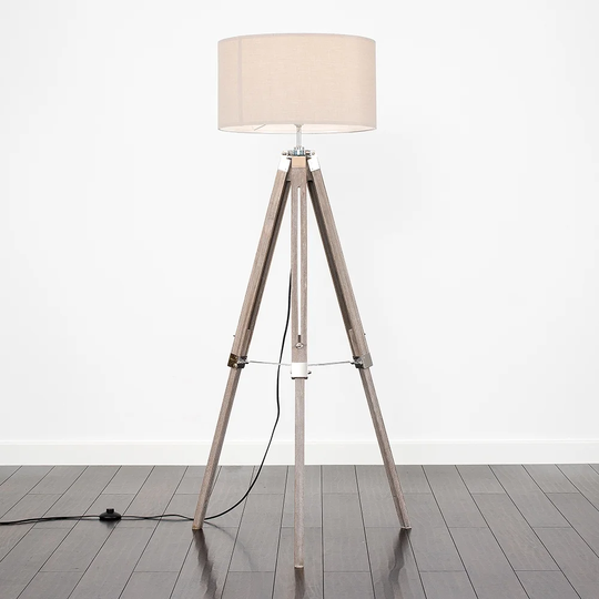 Simmons Clipper 147cm Tripod Floor Lamp