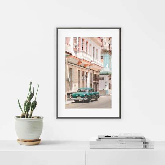Cars of Cuba N°3 - Picture Frame Photograph Print on Paper