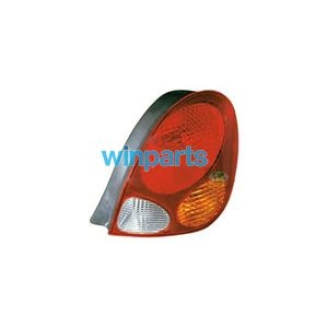 Tail Light RIGHT 5-door Liftback 8891435
